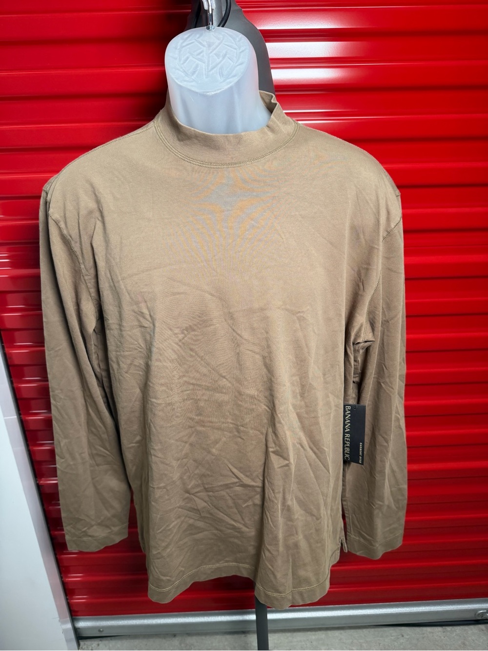 Banana Republic Men’s Long Sleeve Crewneck Shirt - Olive